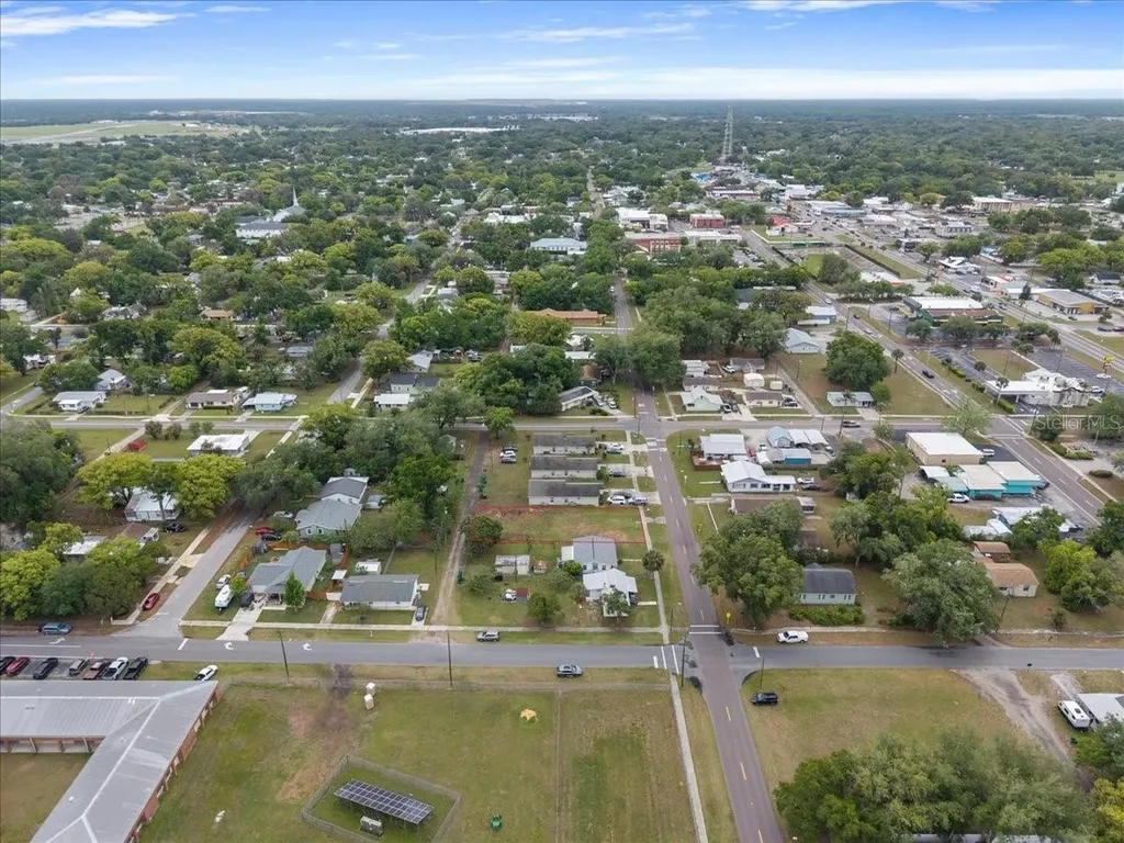 5540 8th Street Zephyrhills FL 33542