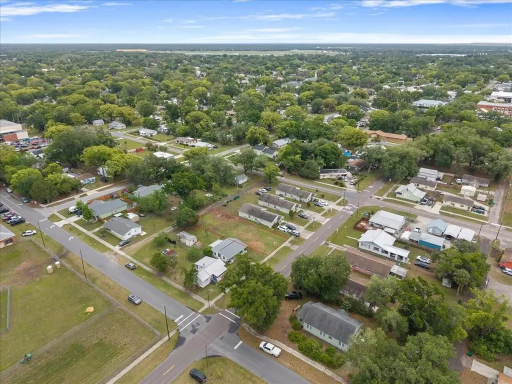 5540 8th Street Zephyrhills FL 33542