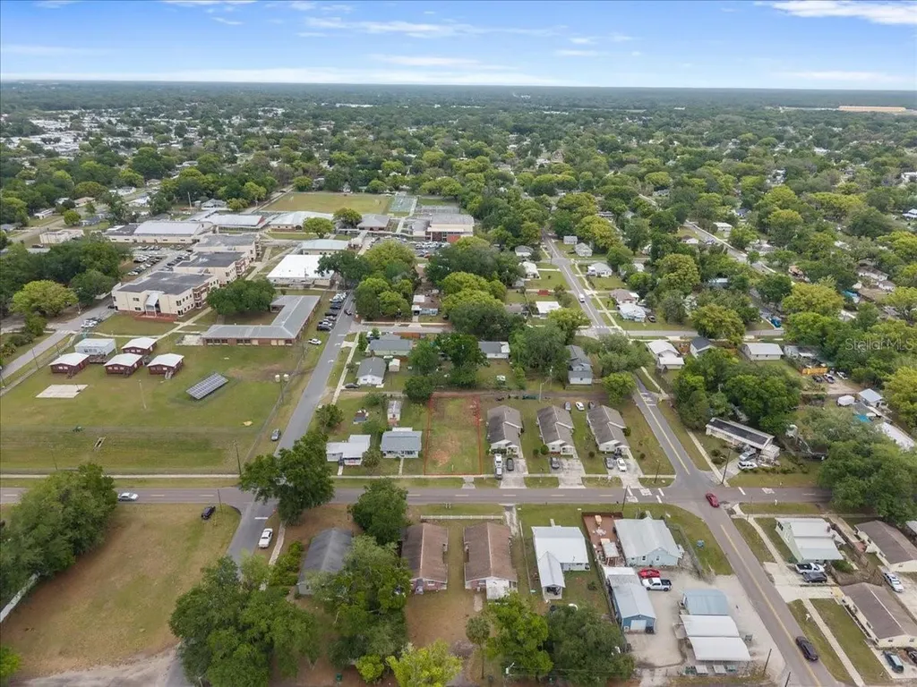 5540 8th Street Zephyrhills FL 33542