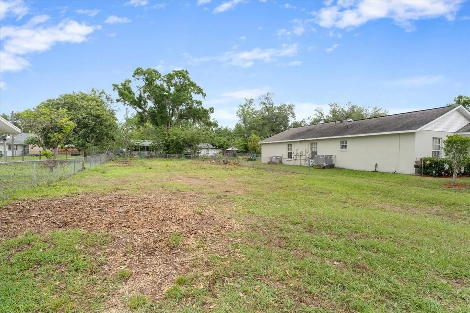 5540 8th Street Zephyrhills FL 33542