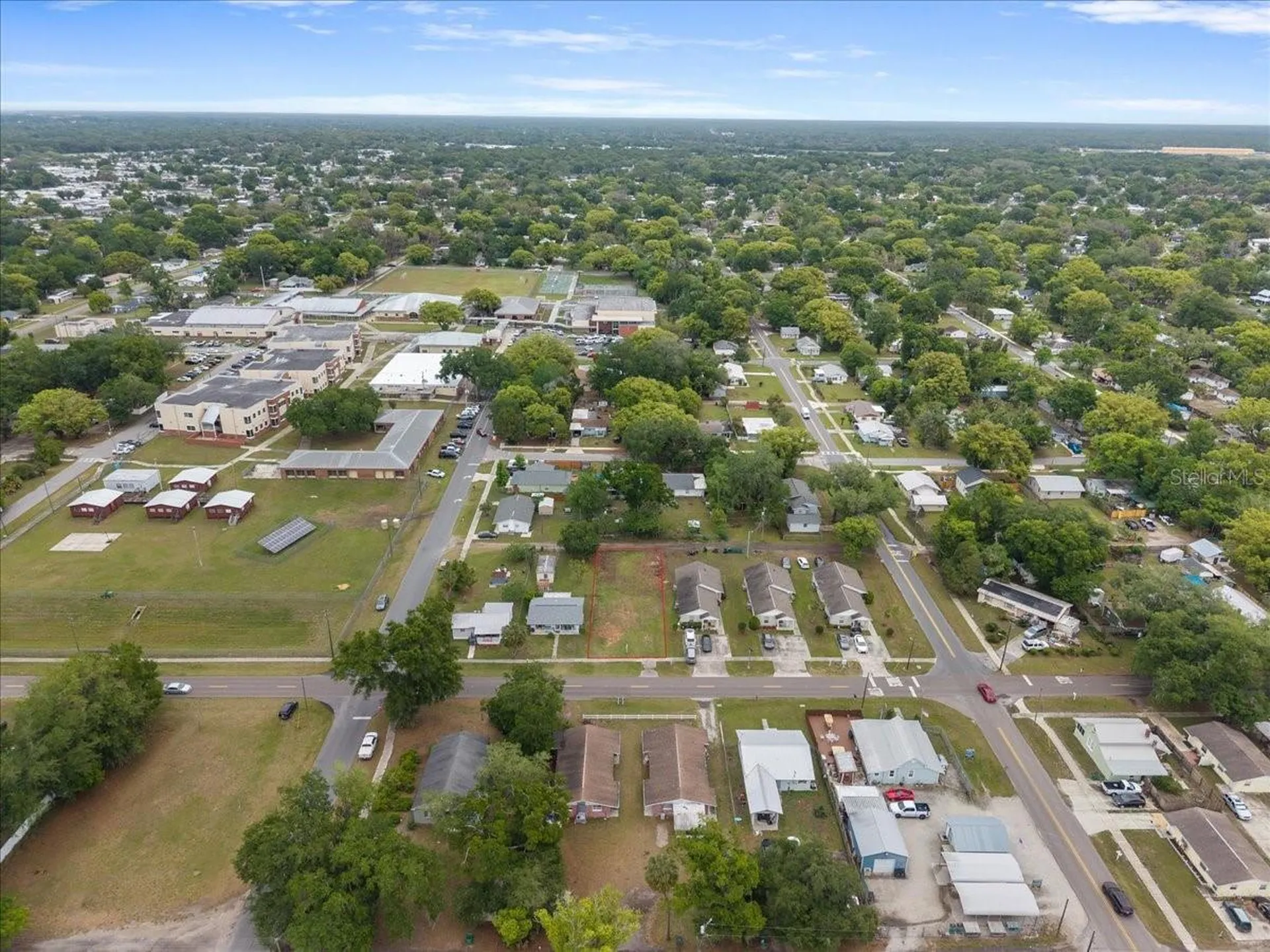 5540 8th Street Zephyrhills FL 33542