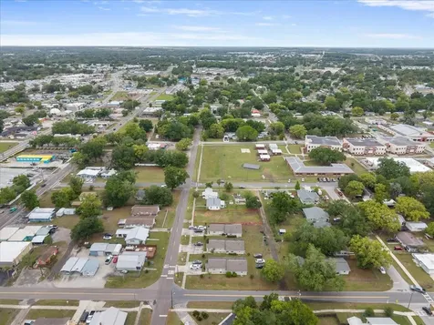 5540 8th Street Zephyrhills FL 33542