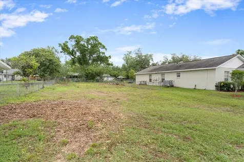 5540 8th Street Zephyrhills FL 33542