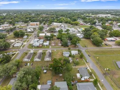 5540 8th Street Zephyrhills FL 33542