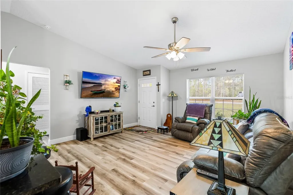 2700 W Rutland Drive Citrus Springs FL 34434