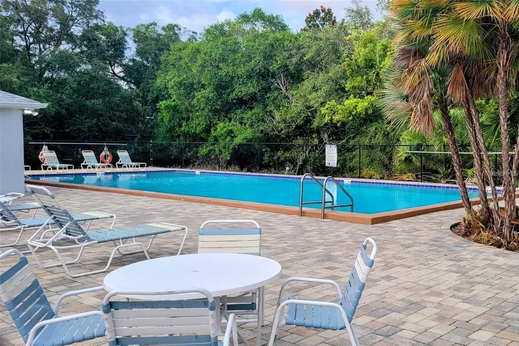 4141 Dolphin Drive Tampa FL 33617