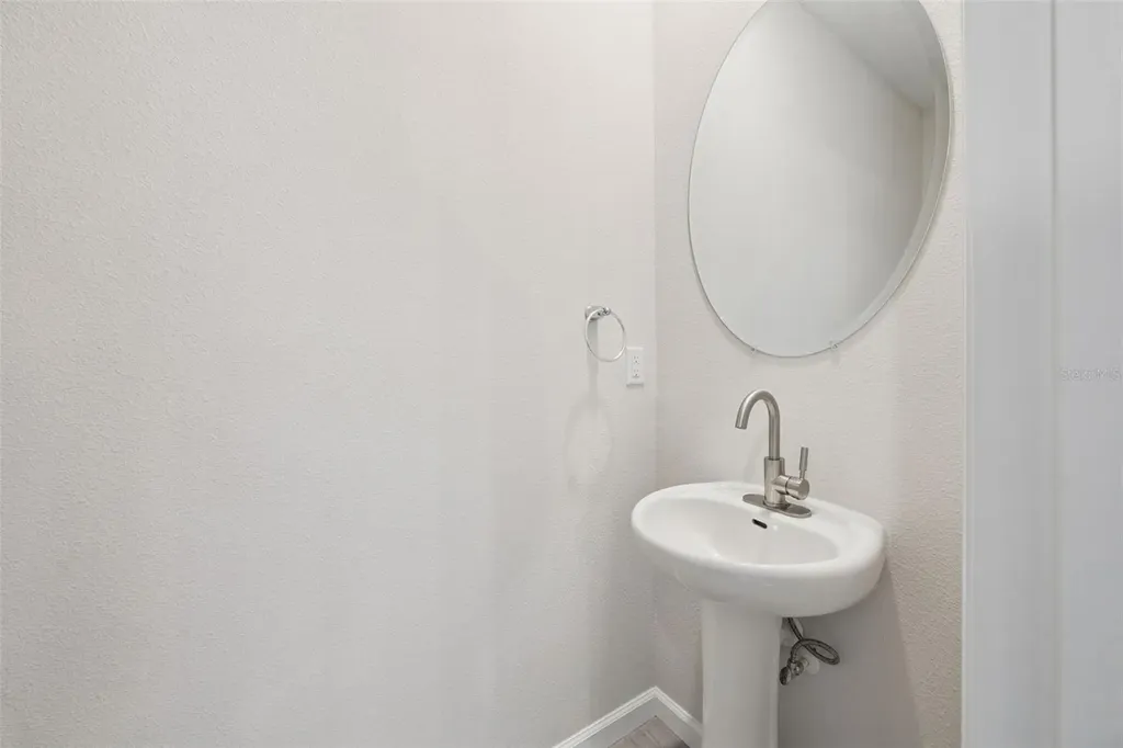 2960 Oak Park Way Orlando FL 32822
