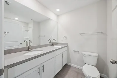 2960 Oak Park Way Orlando FL 32822