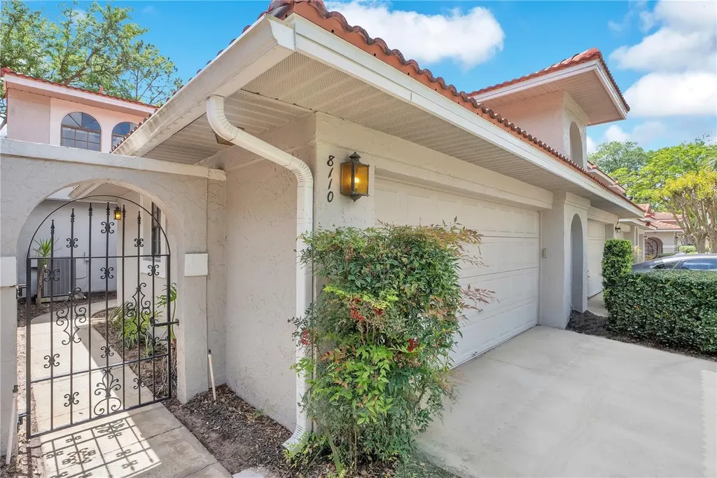 8110 Sandpoint Boulevard Orlando FL 32819