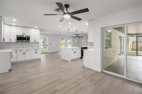 11492 93rd Street Largo FL 33773