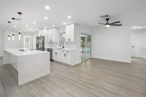 11492 93rd Street Largo FL 33773
