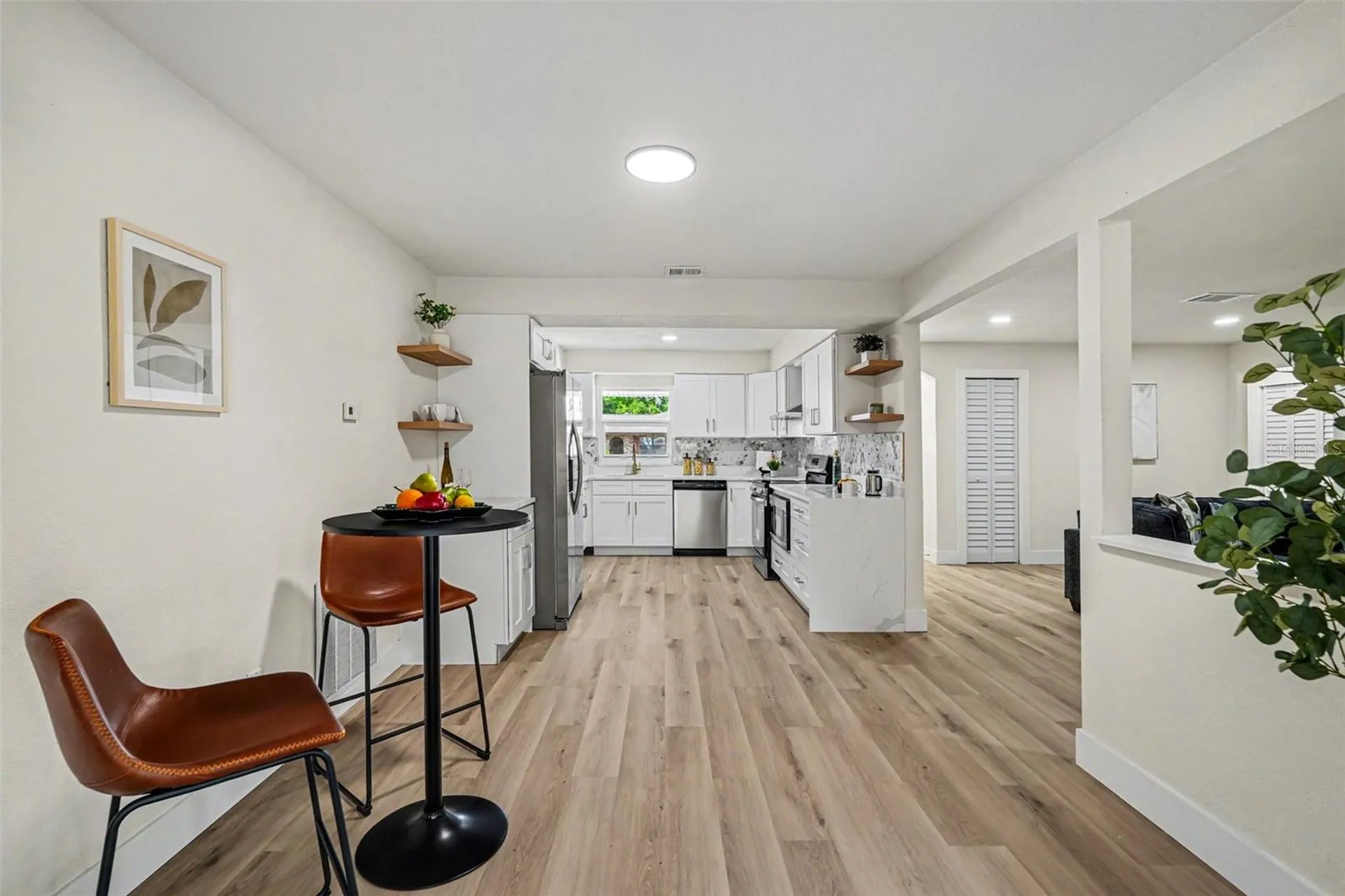 707 Queens Court Seffner FL 33584