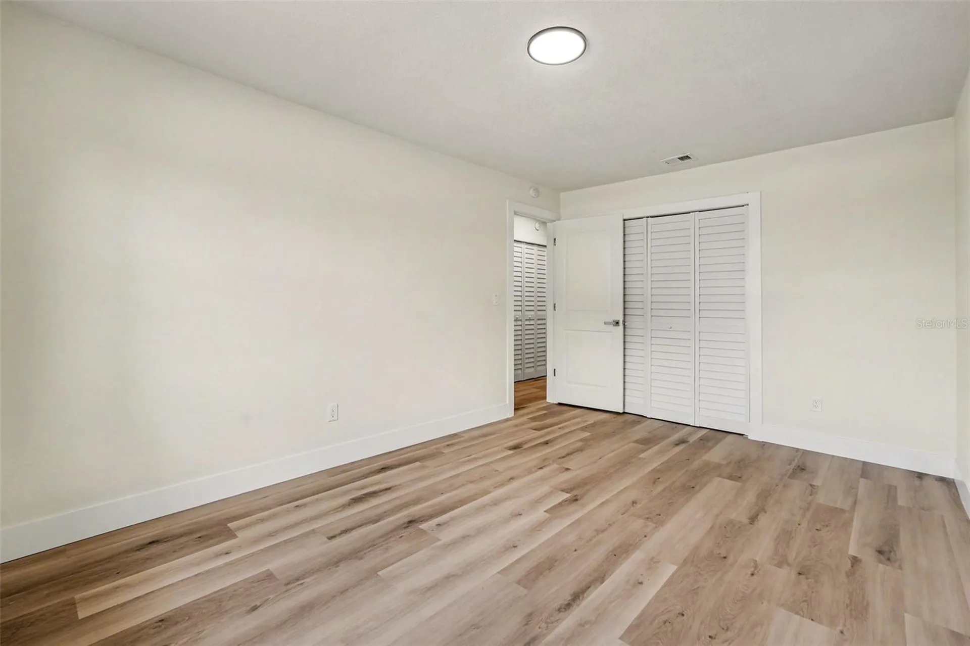 707 Queens Court Seffner FL 33584