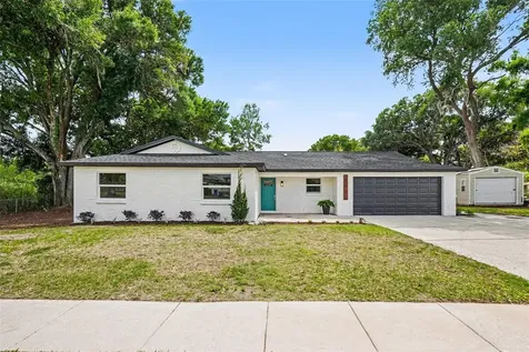 707 Queens Court Seffner FL 33584