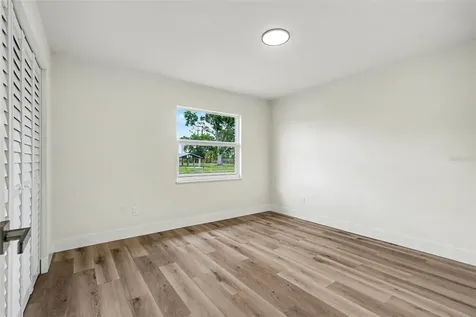 707 Queens Court Seffner FL 33584