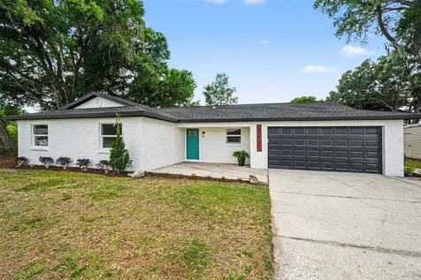 707 Queens Court Seffner FL 33584