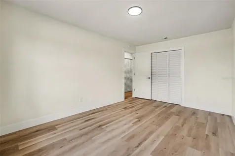 707 Queens Court Seffner FL 33584