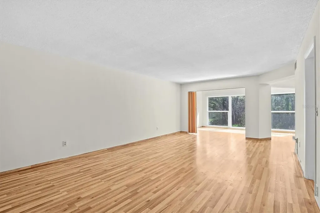 225 Country Club Drive Largo FL 33771
