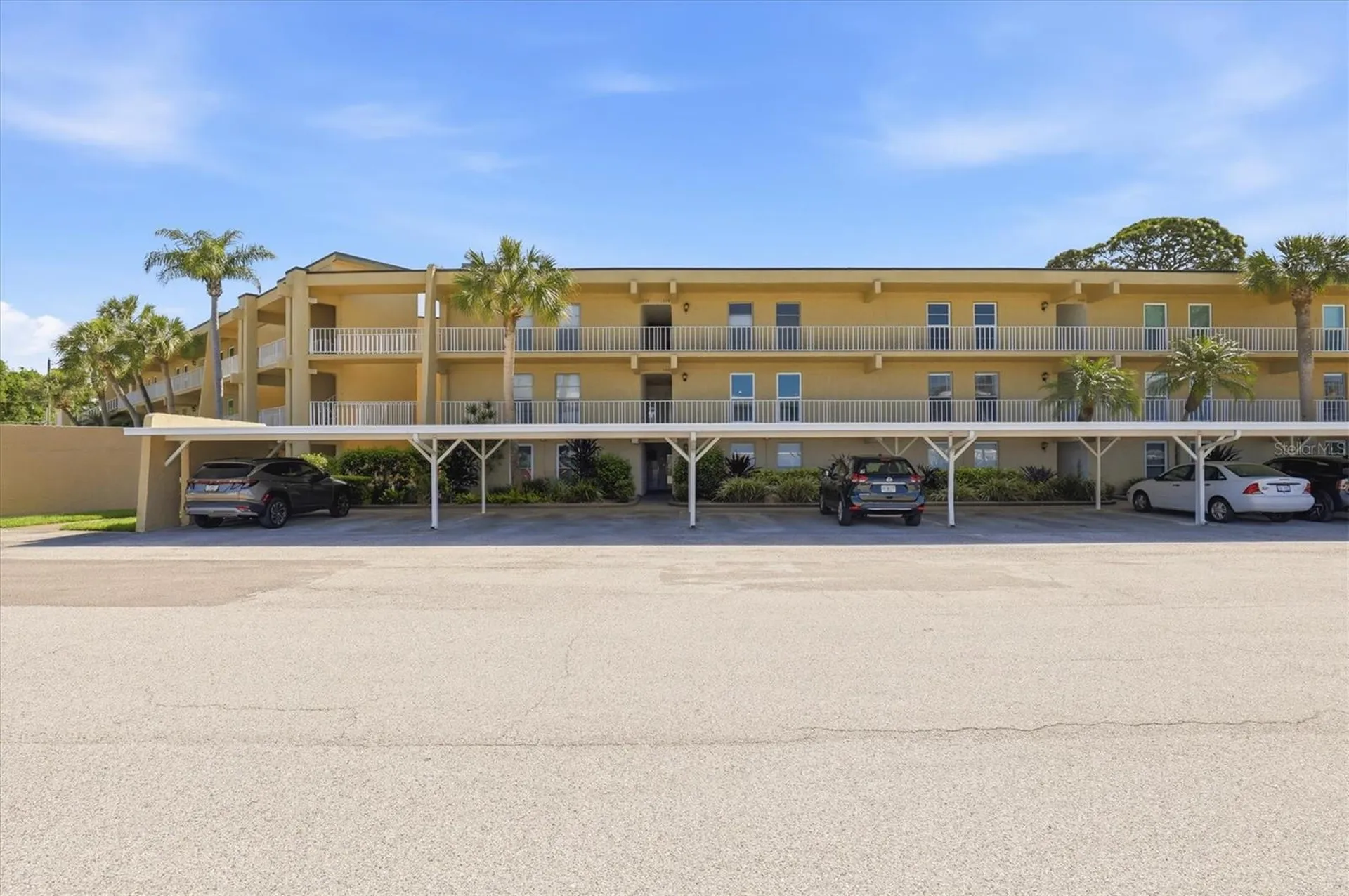 225 Country Club Drive Largo FL 33771