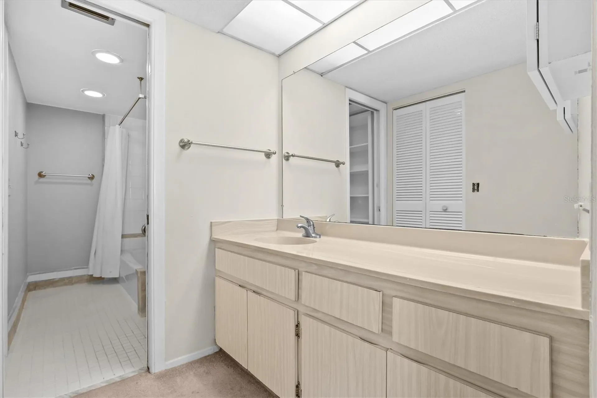 225 Country Club Drive Largo FL 33771