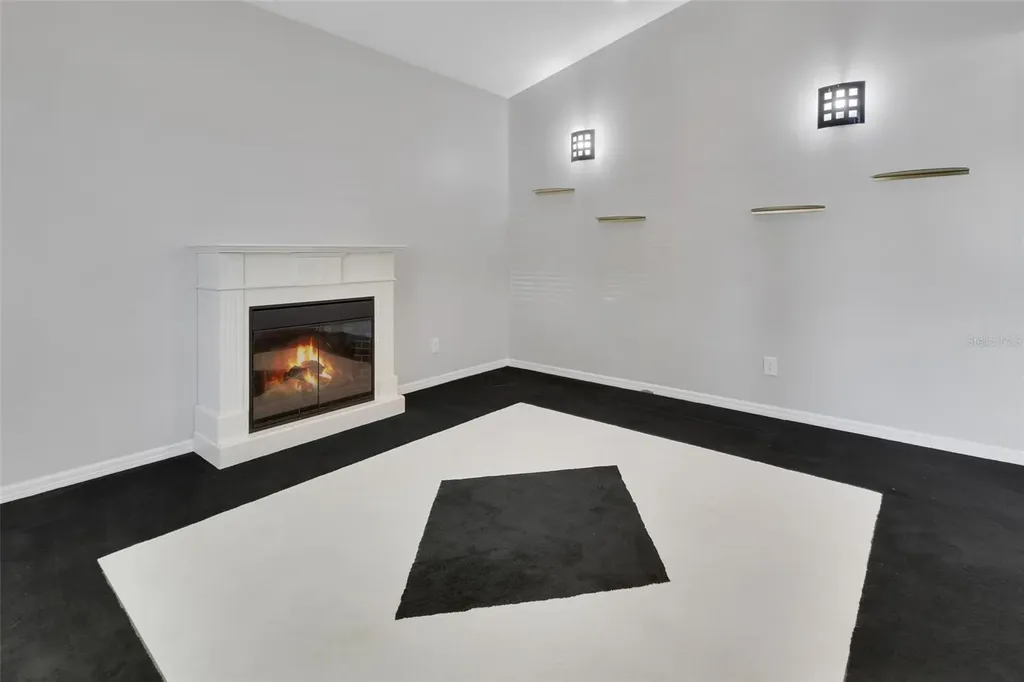 13 Pleasent Hill Drive Debary FL 32713
