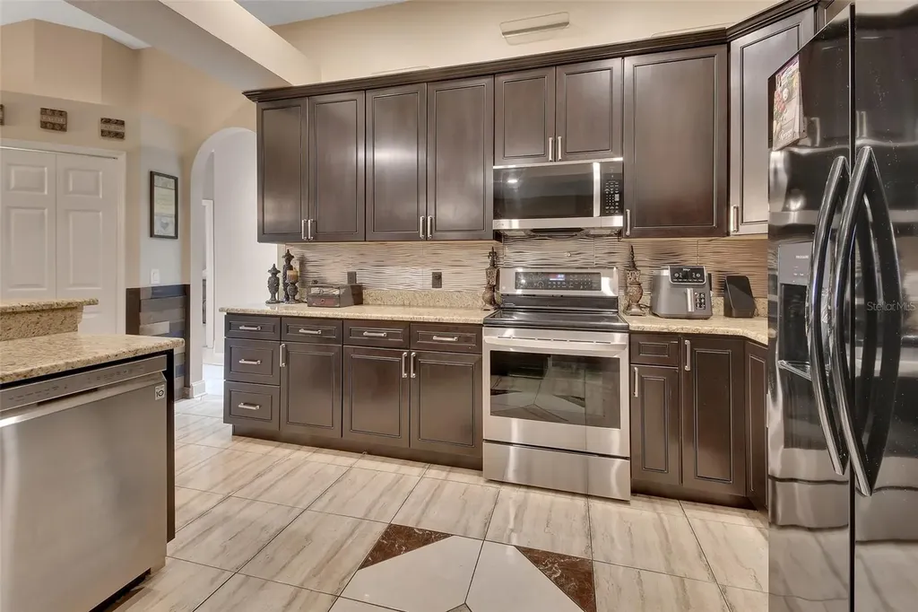 13 Pleasent Hill Drive Debary FL 32713