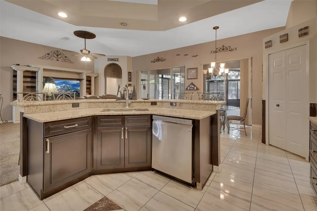 13 Pleasent Hill Drive Debary FL 32713