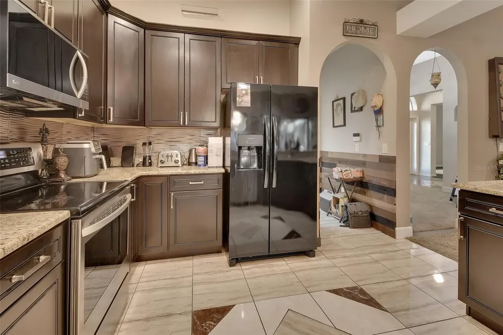 13 Pleasent Hill Drive Debary FL 32713