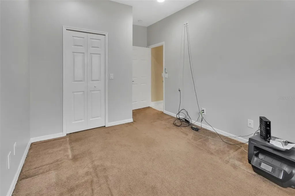 13 Pleasent Hill Drive Debary FL 32713