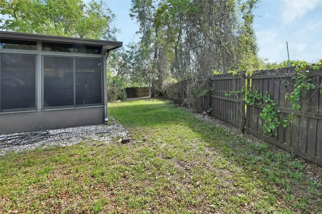 13 Pleasent Hill Drive Debary FL 32713