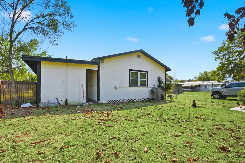 1406 W 15th Street Sanford FL 32771