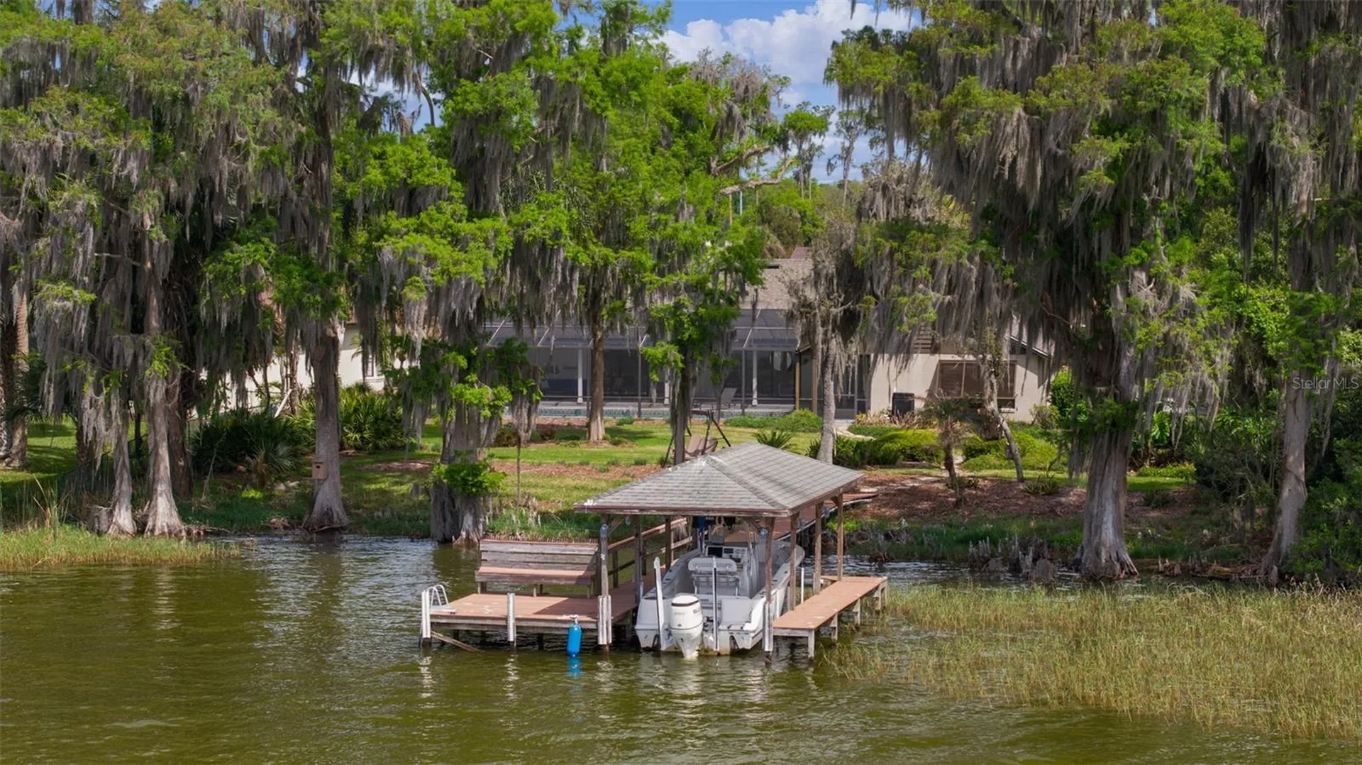 60 Sand Lake Place Eustis FL 32726