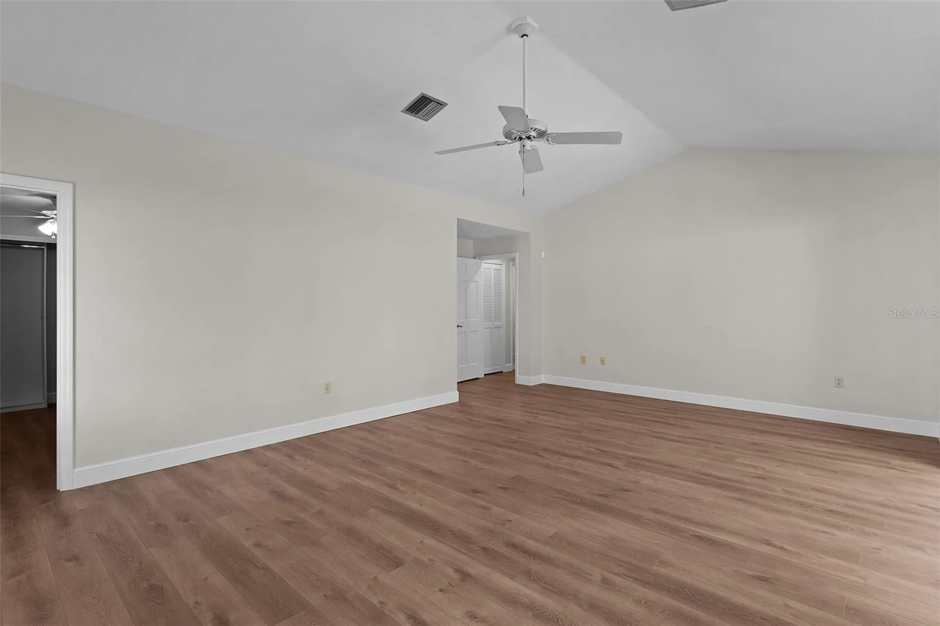 60 Sand Lake Place Eustis FL 32726
