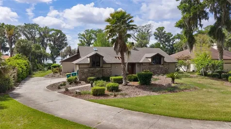 60 Sand Lake Place Eustis FL 32726