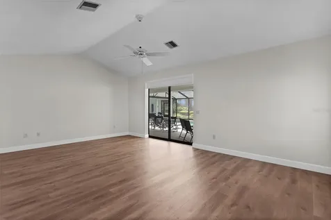 60 Sand Lake Place Eustis FL 32726
