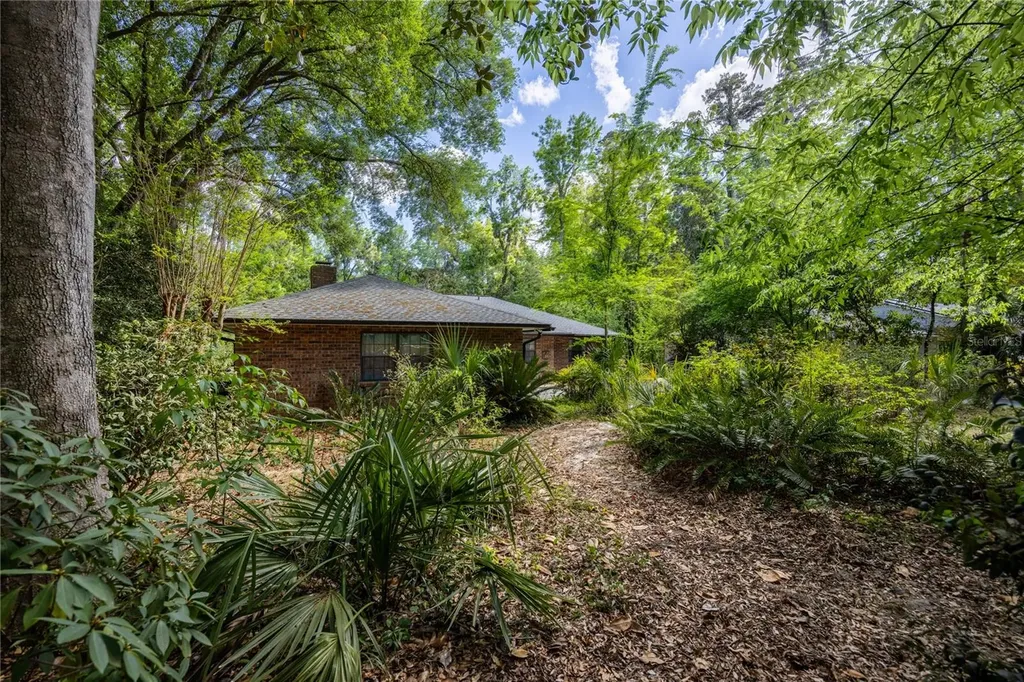 3519 NW 30th Boulevard Gainesville FL 32605