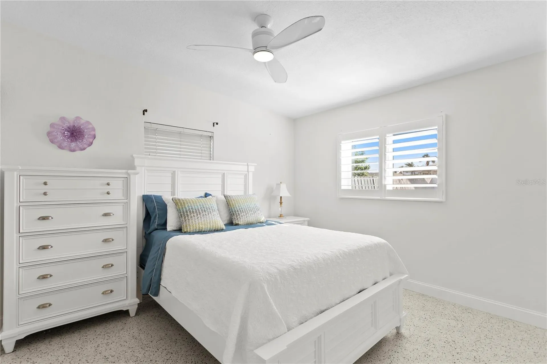 6931 Grande Vista Way S St Petersburg FL 33707