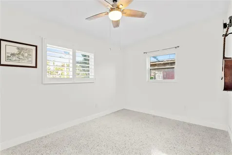 6931 Grande Vista Way S St Petersburg FL 33707
