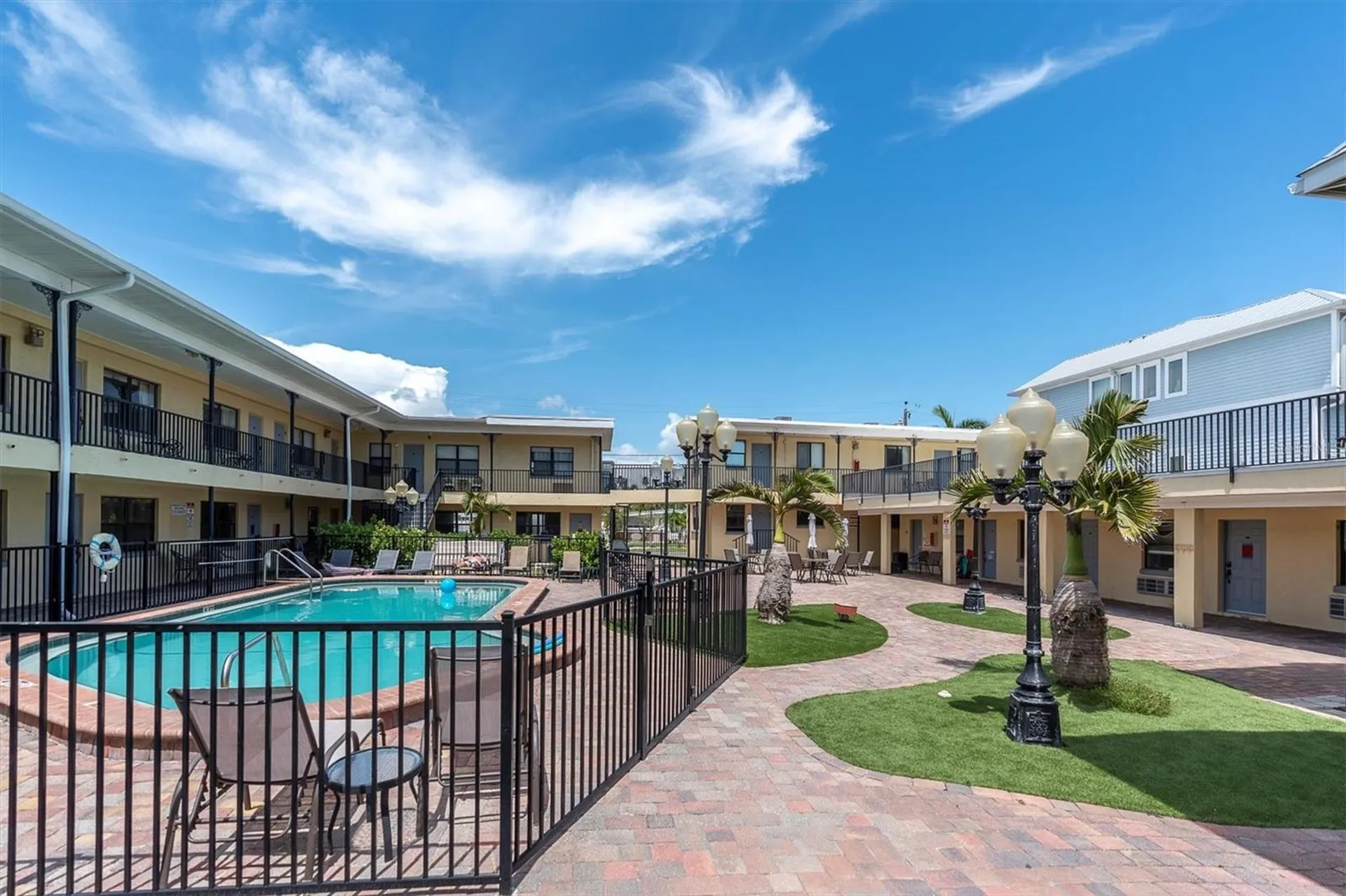 16333 Gulf Boulevard St Petersburg FL 33708