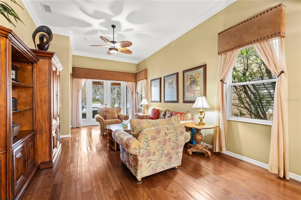 2340 Palm Tree Drive Kissimmee FL 34759