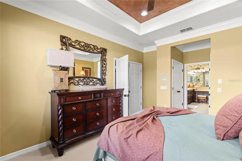 2340 Palm Tree Drive Kissimmee FL 34759