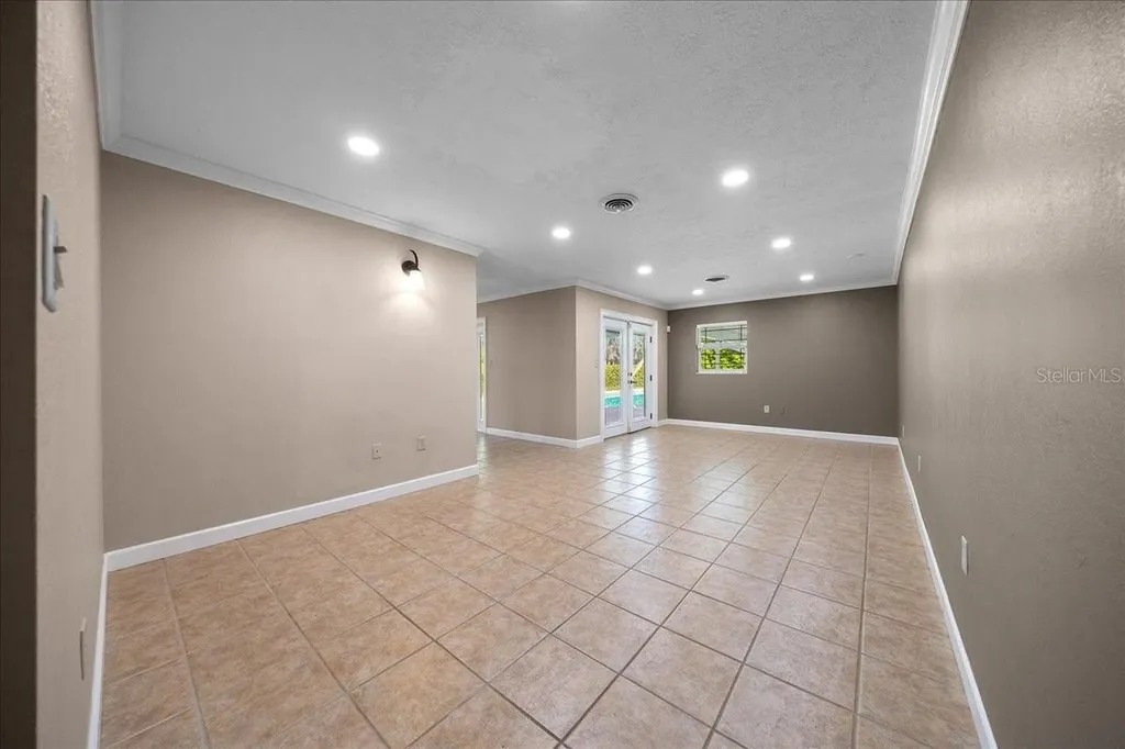 2009 SE 15th Lane Ocala FL 34471