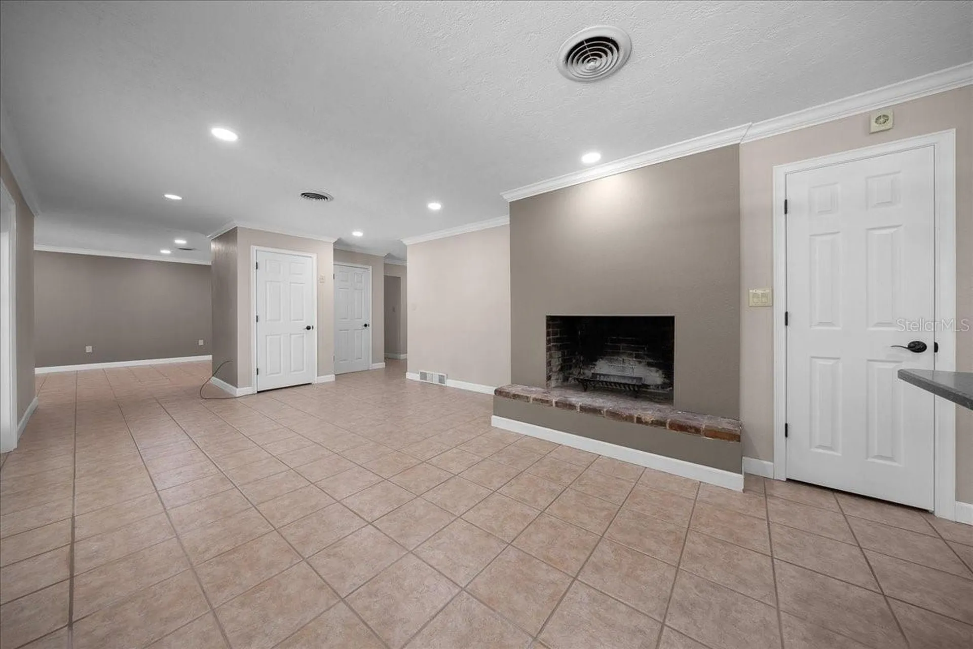 2009 SE 15th Lane Ocala FL 34471