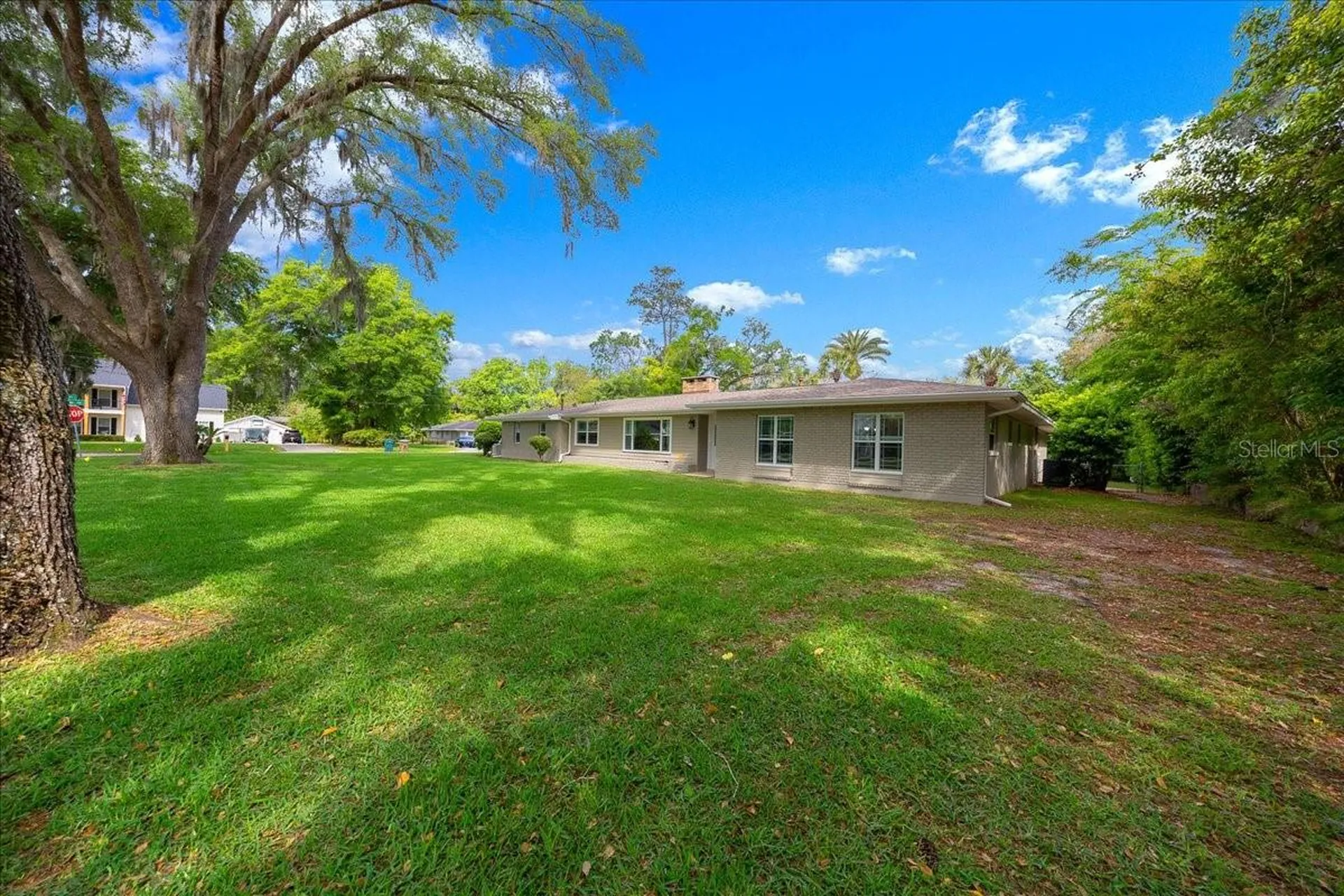 2009 SE 15th Lane Ocala FL 34471