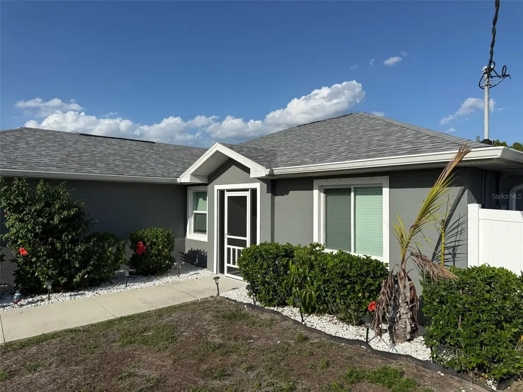 5290 Weatherton Street North Port FL 34288