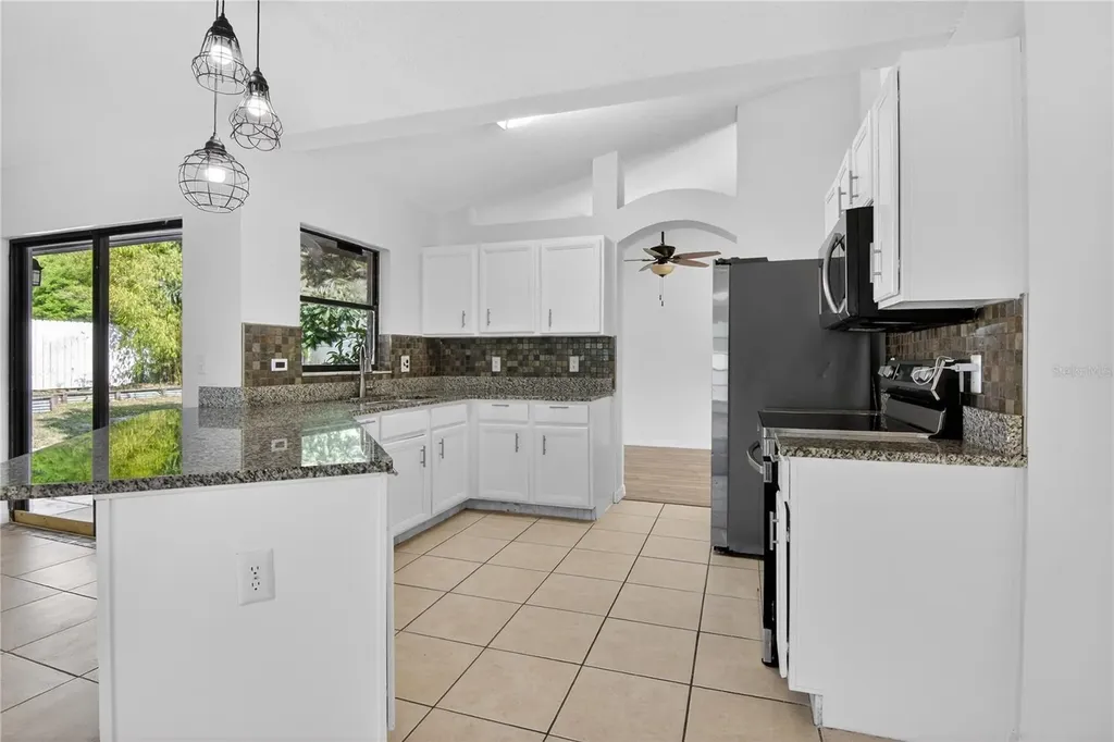 2075 Hedgerow Circle Ocoee FL 34761