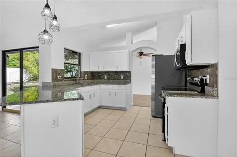 2075 Hedgerow Circle Ocoee FL 34761