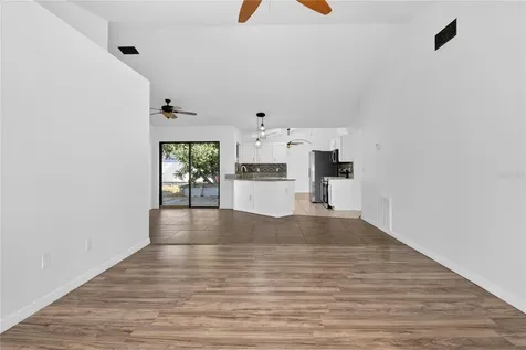 2075 Hedgerow Circle Ocoee FL 34761