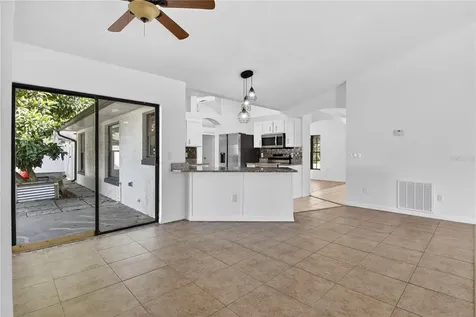 2075 Hedgerow Circle Ocoee FL 34761