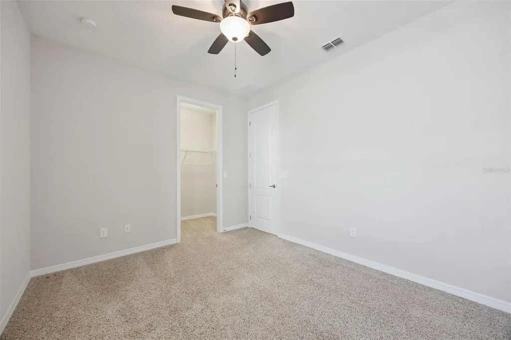 588 Autumn Ash Drive Clermont FL 34715